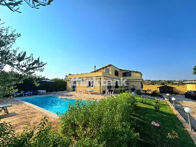 Villa in vendita a Scicli - foto 1