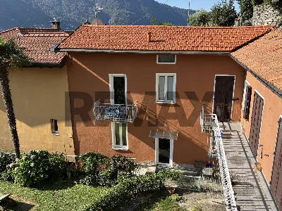 Casa Indipendente a Moltrasio