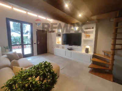 Villa a Fino Mornasco