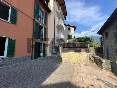 Casa Indipendente in vendita a Carate Urio - foto 5