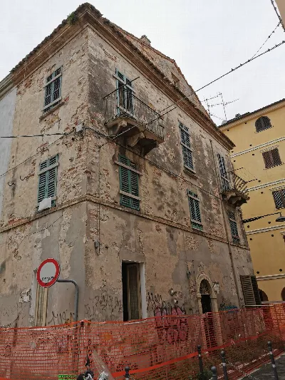 Villa a San Benedetto del Tronto