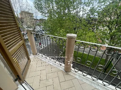 Ufficio in vendita a Viareggio - foto 1