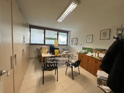 Ufficio in vendita a Camaiore - foto 2