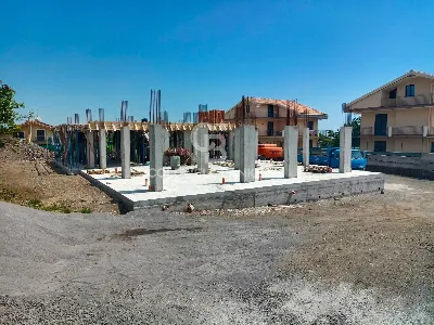 Villa in vendita a Aci Sant'Antonio - foto 1