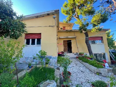 Villa in vendita a Civitanova Marche - foto 1
