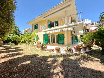 Villa in vendita a San Benedetto del Tront... - foto 4