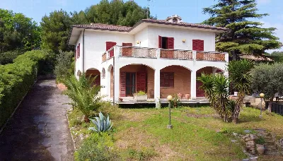 Villa in vendita a Porto San Giorgio - foto 1