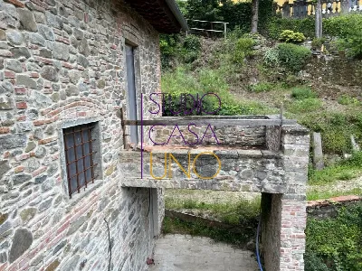 Rustico/Casale in vendita a Montevarchi - foto 2