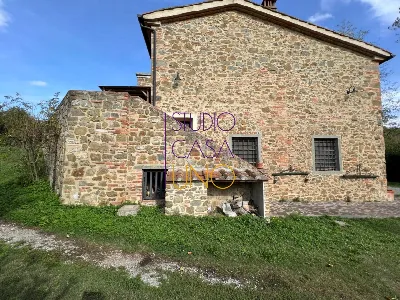 Rustico/Casale a Bucine
