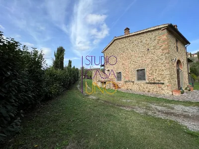 Rustico/Casale in vendita a Bucine - foto 2
