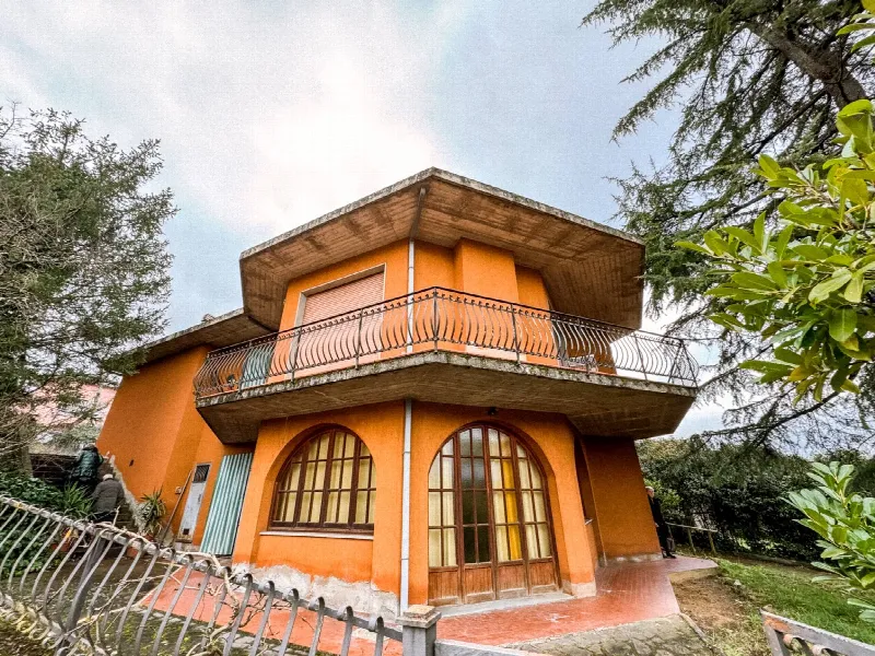 Villa in vendita a Bucine - foto 1