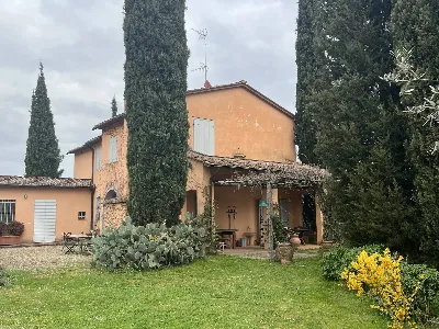 Rustico/Casale in vendita a Bucine - foto 1