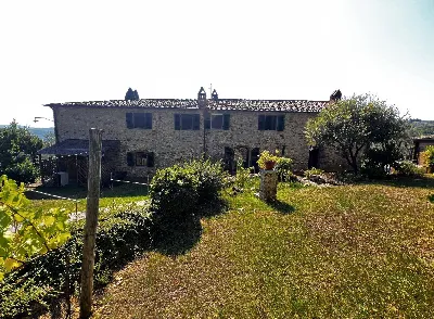 Rustico/Casale in vendita a Bucine - foto 2