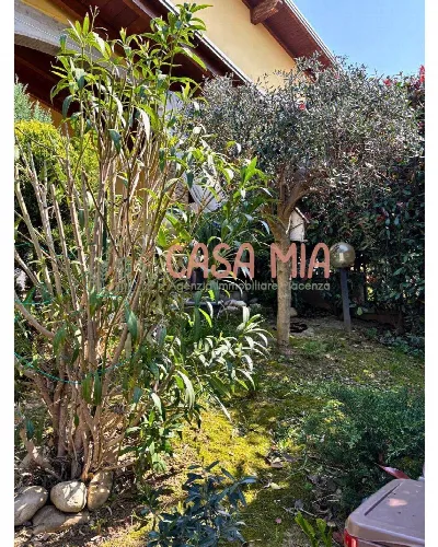 Casa Indipendente in vendita a Gossolengo - foto 8