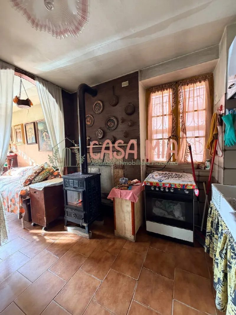 Casa Indipendente in vendita a Calendasco - foto 1