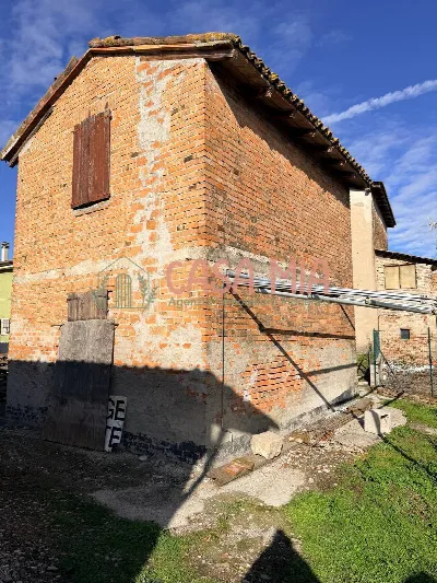 Casa Indipendente in vendita a Calendasco - foto 1