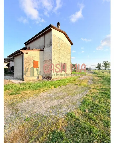 Casa Indipendente in vendita a Calendasco - foto 1