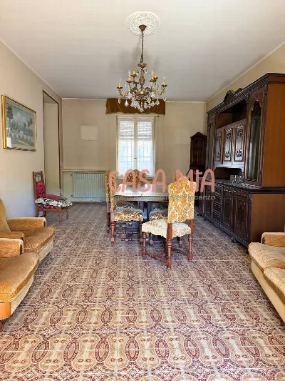 Casa Indipendente in vendita a Piozzano - foto 1
