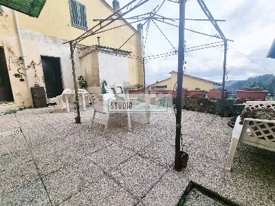 Casa Indipendente in vendita a Camaiore - foto 1