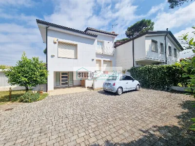 Casa Indipendente in vendita a Camaiore - foto 2