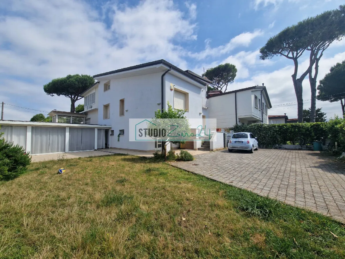 Casa Indipendente in vendita a Camaiore - foto 3