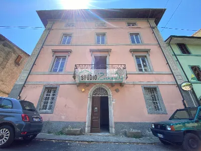 Casa Indipendente in vendita a Camaiore - foto 1