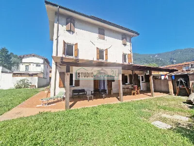 Villa in vendita a Camaiore - foto 1