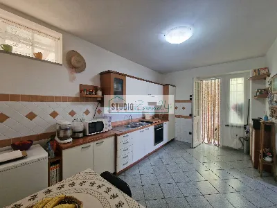 Casa Indipendente in vendita a Camaiore - foto 9