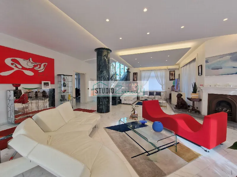 Villa in vendita a Camaiore - foto 1