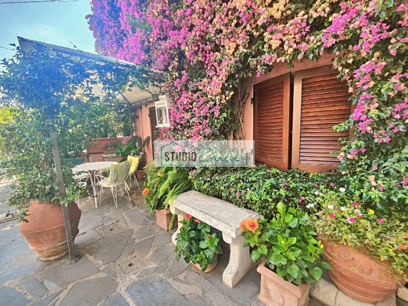 Villa in vendita a Seravezza - foto 1