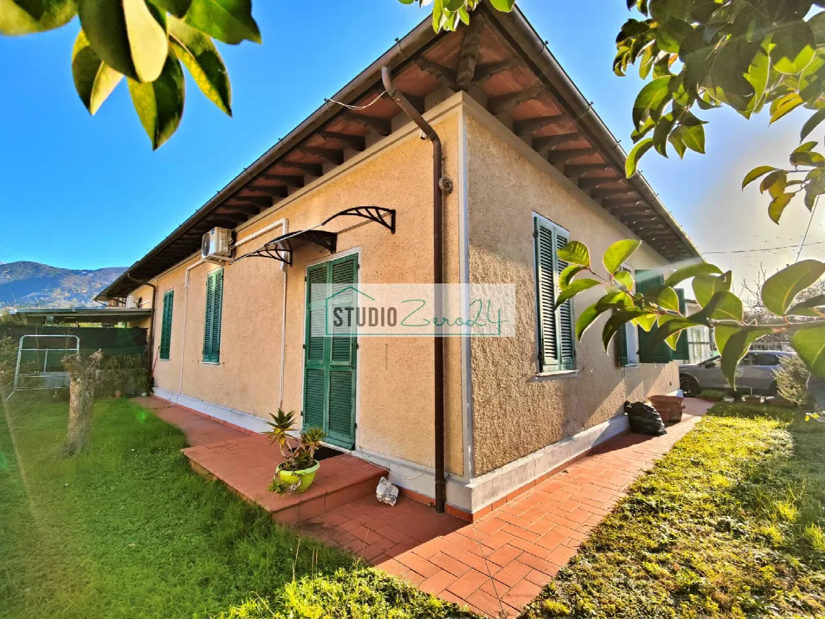 Casa Indipendente in vendita a Pietrasanta - foto 2