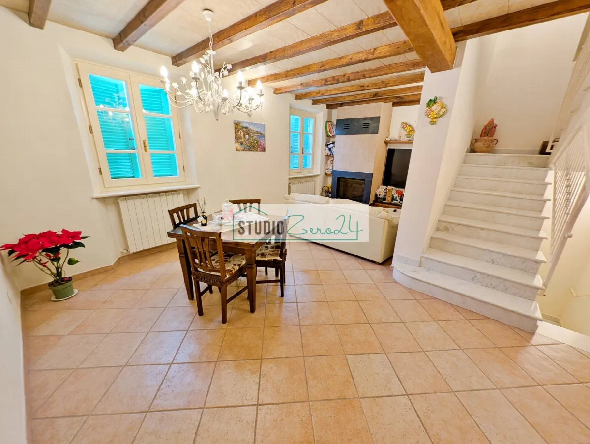 Casa Indipendente in vendita a Seravezza - foto 2