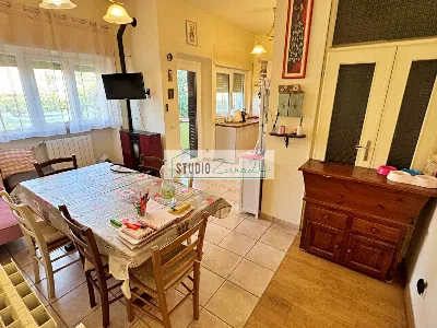Villa in vendita a Pietrasanta - foto 2
