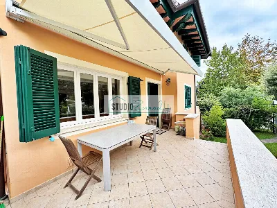 Villa in vendita a Pietrasanta - foto 3