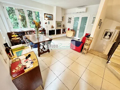 Villa in vendita a Pietrasanta - foto 4