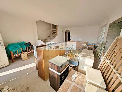 Casa Indipendente a Seravezza
