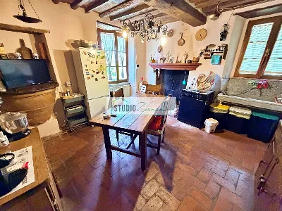 Rustico/Casale in vendita a Pietrasanta - foto 5