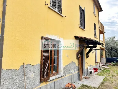 Casa Indipendente in vendita a Seravezza - foto 1