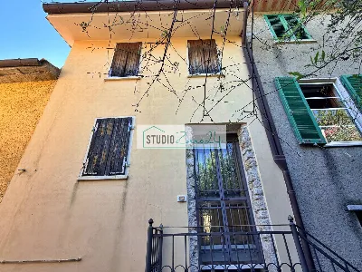 Casa Indipendente in vendita a Seravezza - foto 1