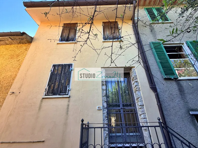 Casa Indipendente in vendita a Seravezza - foto 1