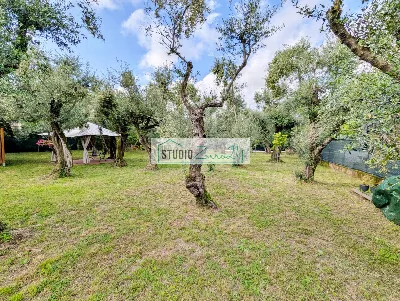 Rustico/Casale in vendita a Seravezza - foto 2