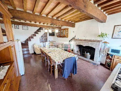 Casa Indipendente in vendita a Pietrasanta - foto 2