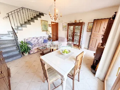 Casa Indipendente in vendita a Pietrasanta - foto 9