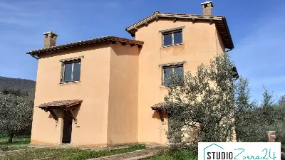 Casa Indipendente a Avigliano Umbro