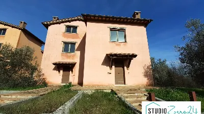 Casa Indipendente in vendita a Avigliano U... - foto 4