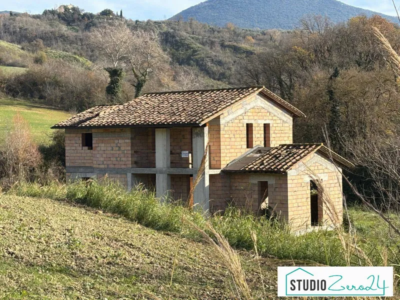 Rustico/Casale in vendita a Guardea - foto 8