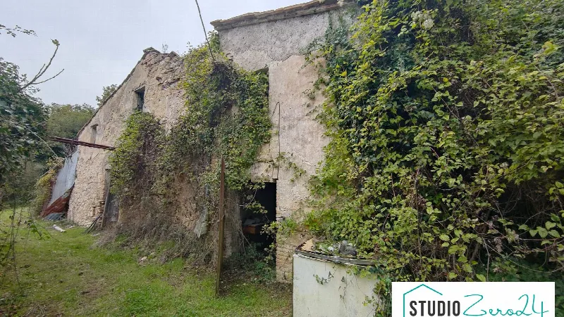 Rustico/Casale in vendita a Amelia - foto 1