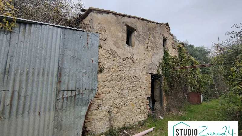 Rustico/Casale in vendita a Amelia - foto 2