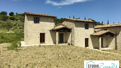 Villa in vendita a Avigliano Umbro - foto 2