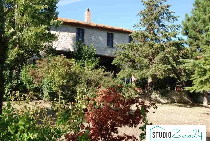 Rustico/Casale in vendita a Amelia - foto 1